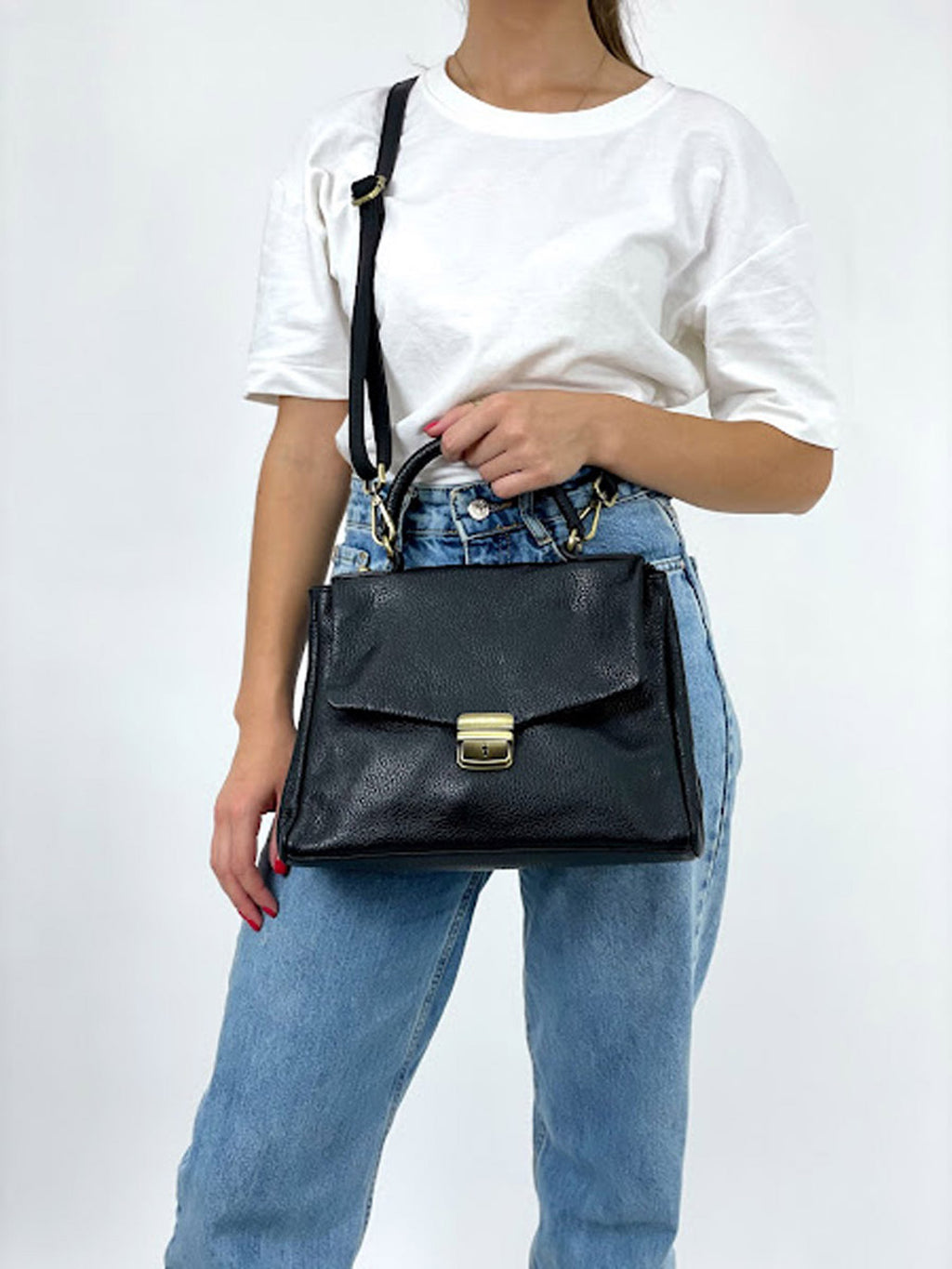 Bolso de mano de piel italiana ABBA Negro